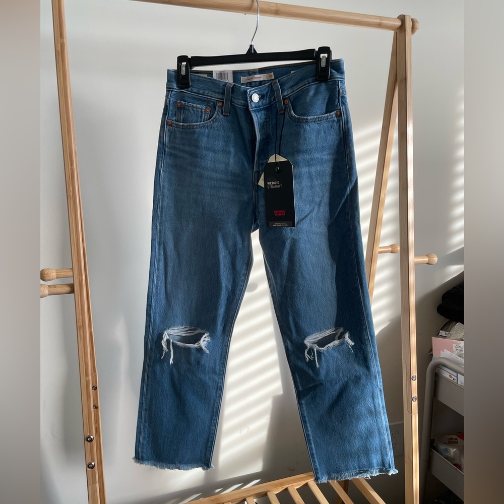 NWT Levi’s Wedgie Straight Jeans size 26